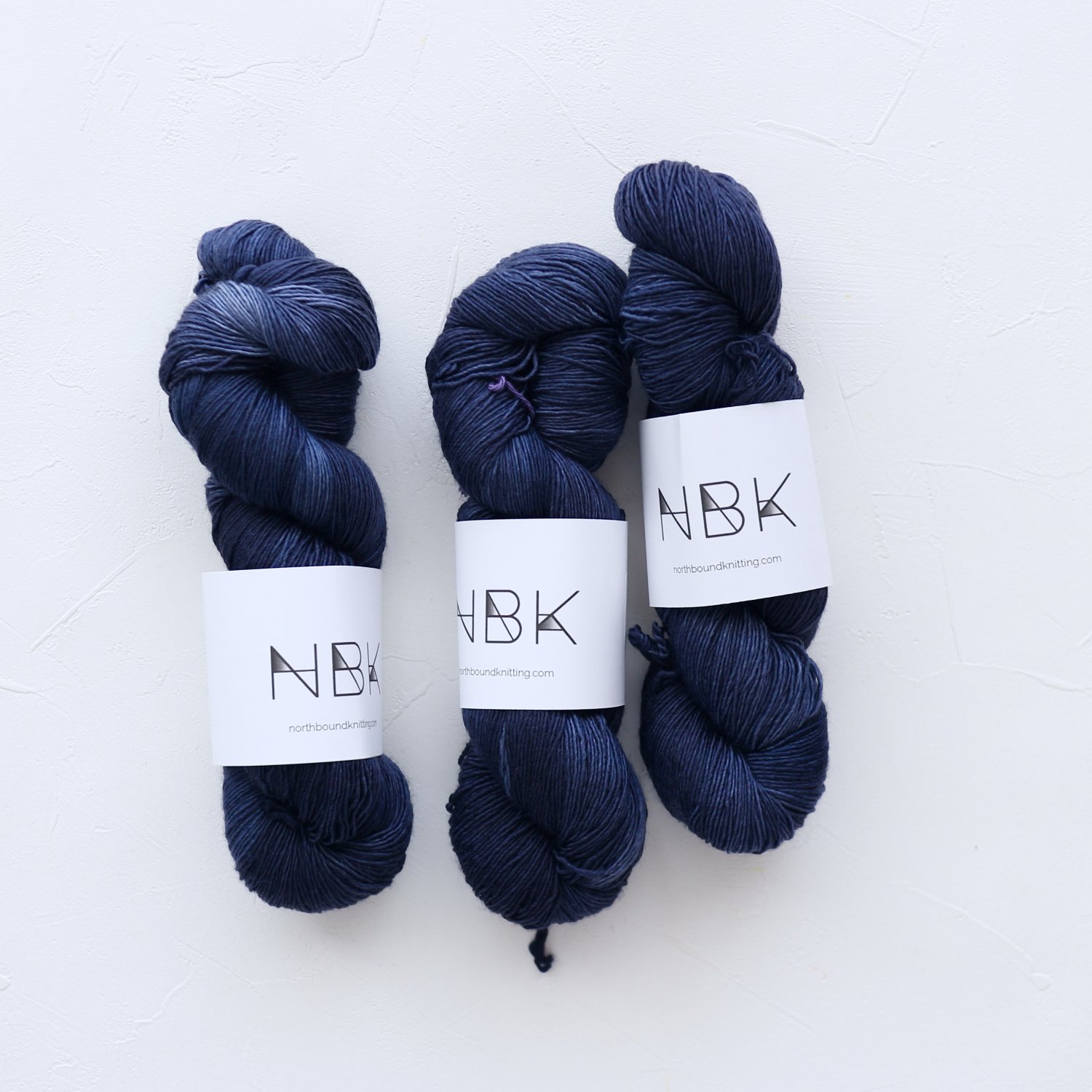 【Northbound Knitting】<br>Merino Fingering Singles<br>SOMBER