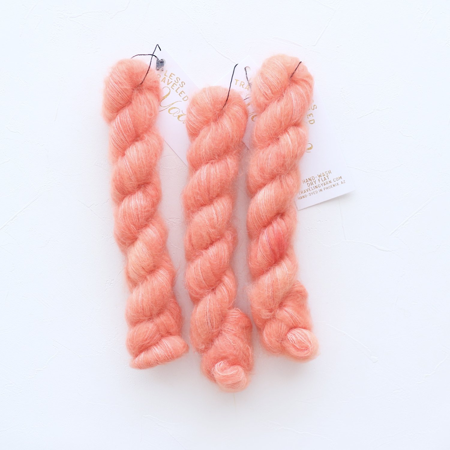 【Less Traveled Yarn】<br>Kid Mohair<br>Spicy Salmon