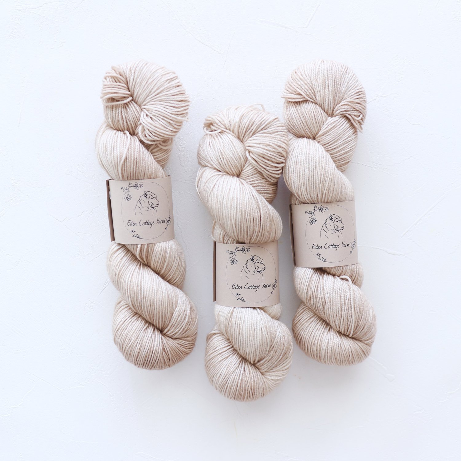 【Eden Cottage Yarns】<br>Pendle 4ply<br>Stone