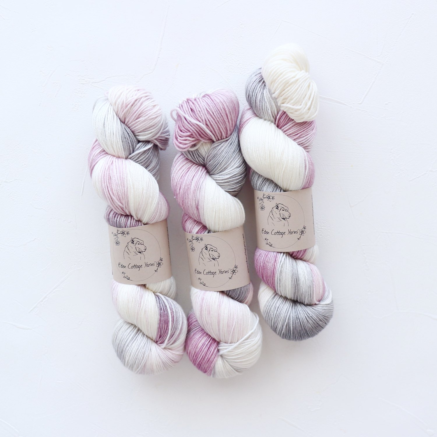【Eden Cottage Yarns】<br>Titus 4ply<br>Japanese Anemone