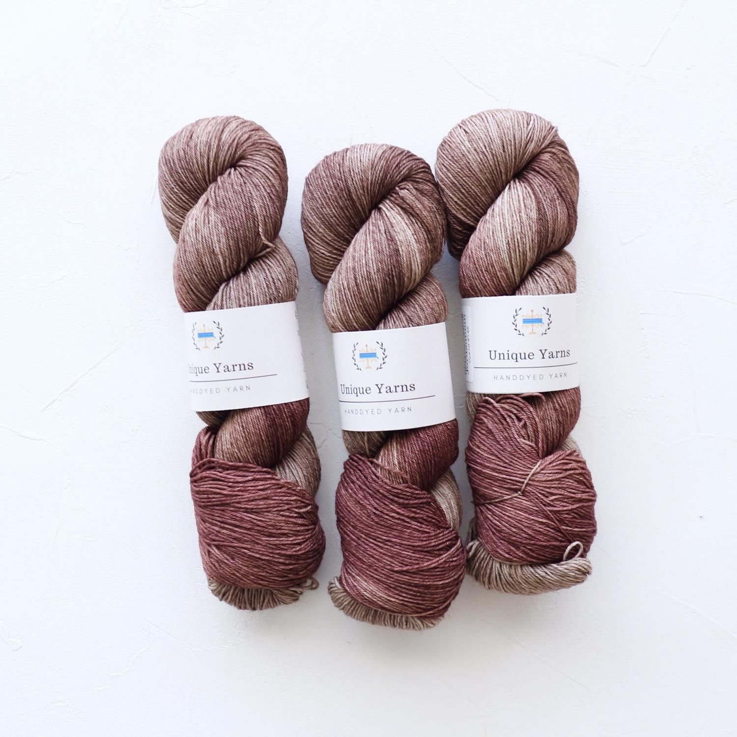 直売割 海外手染め糸 SKEIN WINTER Worsted×4カセ - 素材/材料