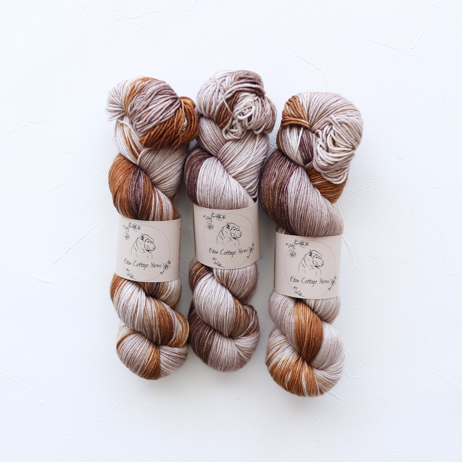 【Eden Cottage Yarns】<br>Pendle 4ply<br>Mountain Hare
