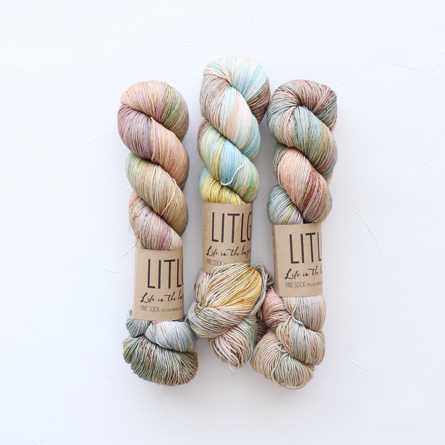 LIFE IN THE LONGGRASS<br>Fine Sock<br>Coral reef