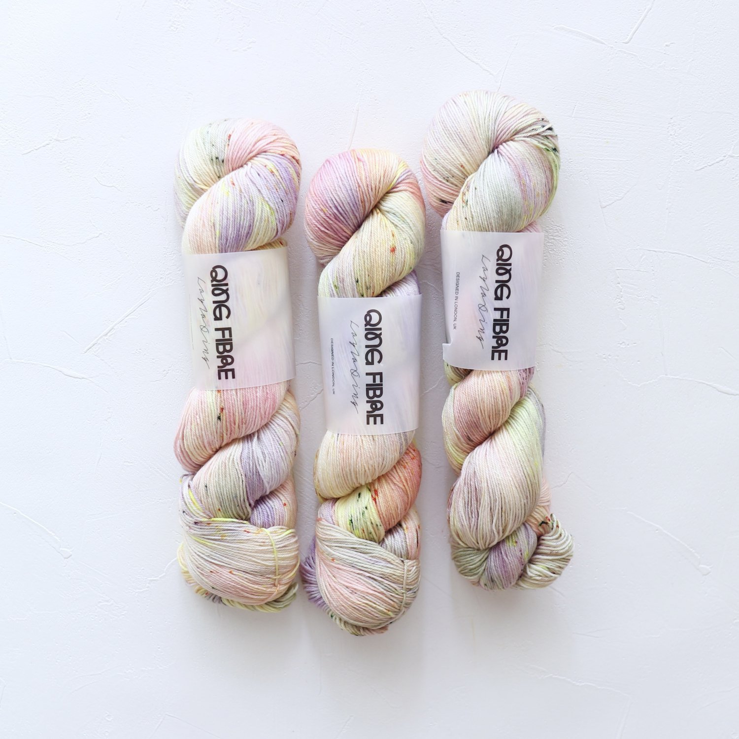 Qing Fibre<br>Merino Fingering<br>Xoxo