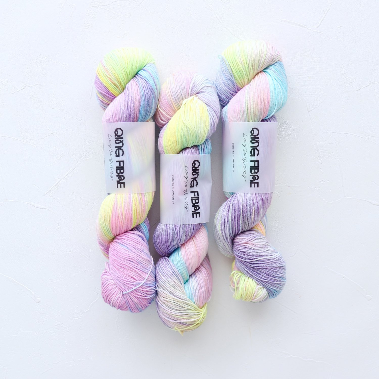 Qing Fibre<br>Merino Fingering<br>Holographic