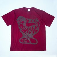 YAMAGMA - AND ZOO T-SHIRT / BURGUNDY<img class='new_mark_img2' src='https://img.shop-pro.jp/img/new/icons10.gif' style='border:none;display:inline;margin:0px;padding:0px;width:auto;' />