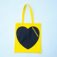 APARTAMENTO HEART TOTE BAG / YELLOW<img class='new_mark_img2' src='https://img.shop-pro.jp/img/new/icons10.gif' style='border:none;display:inline;margin:0px;padding:0px;width:auto;' />