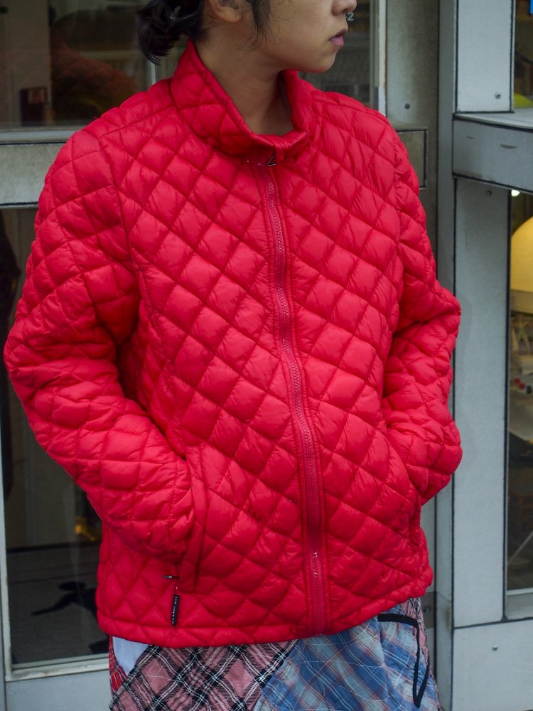 QUILTING NYLON JKT / RED<img class='new_mark_img2' src='https://img.shop-pro.jp/img/new/icons10.gif' style='border:none;display:inline;margin:0px;padding:0px;width:auto;' />