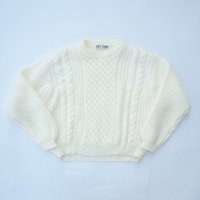 SHORT CABLE KNIT<img class='new_mark_img2' src='https://img.shop-pro.jp/img/new/icons10.gif' style='border:none;display:inline;margin:0px;padding:0px;width:auto;' />