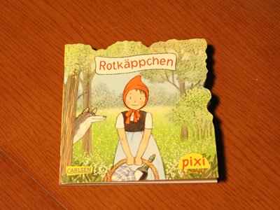 pixi社 ミニ絵本 〈グリム童話『赤ずきんちゃん』〉 - ドイツ雑貨 Qronik
