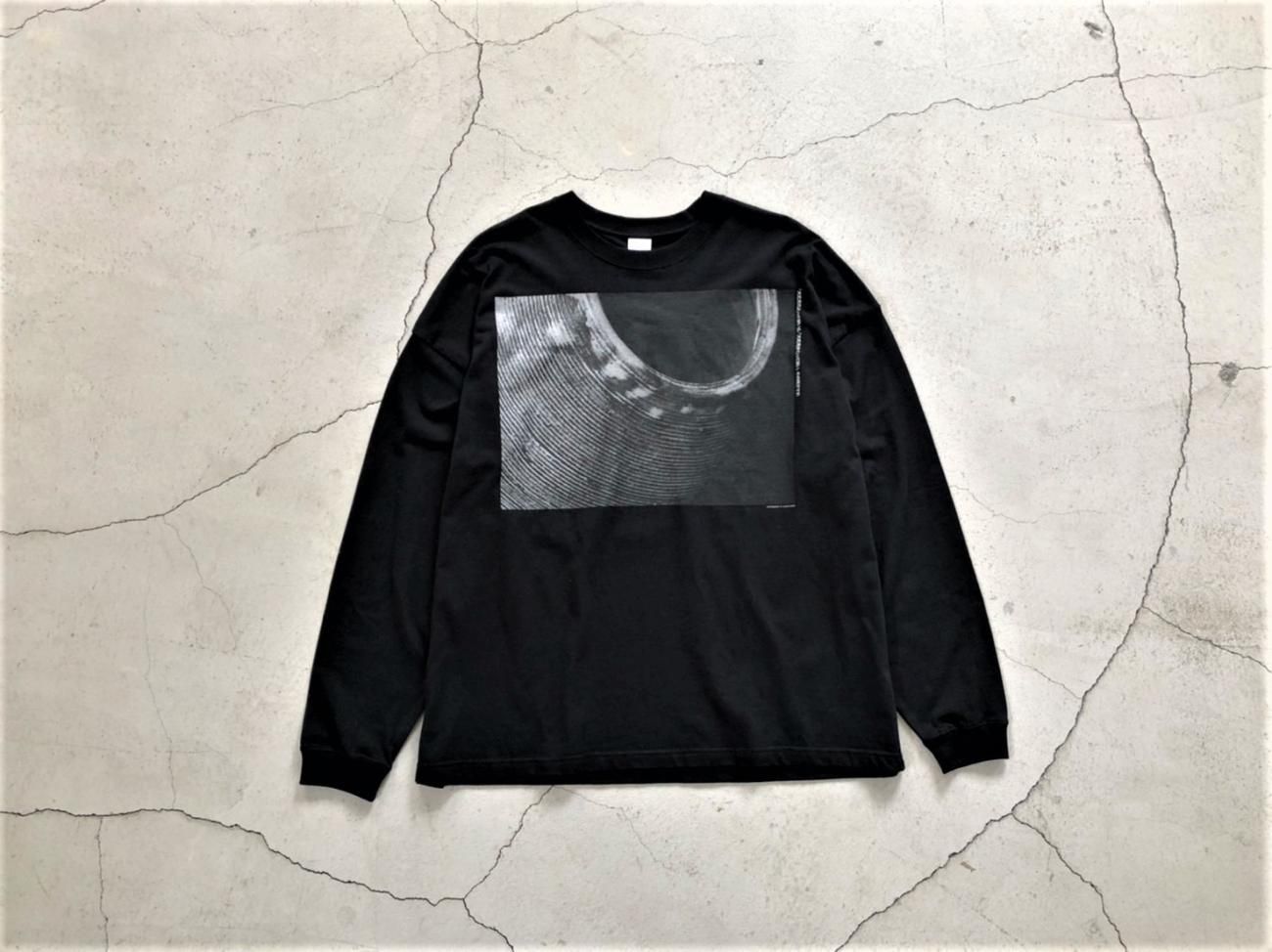 ツボるロングTシャツ 小野哲平/櫛目大壺 黒 フロントプリント