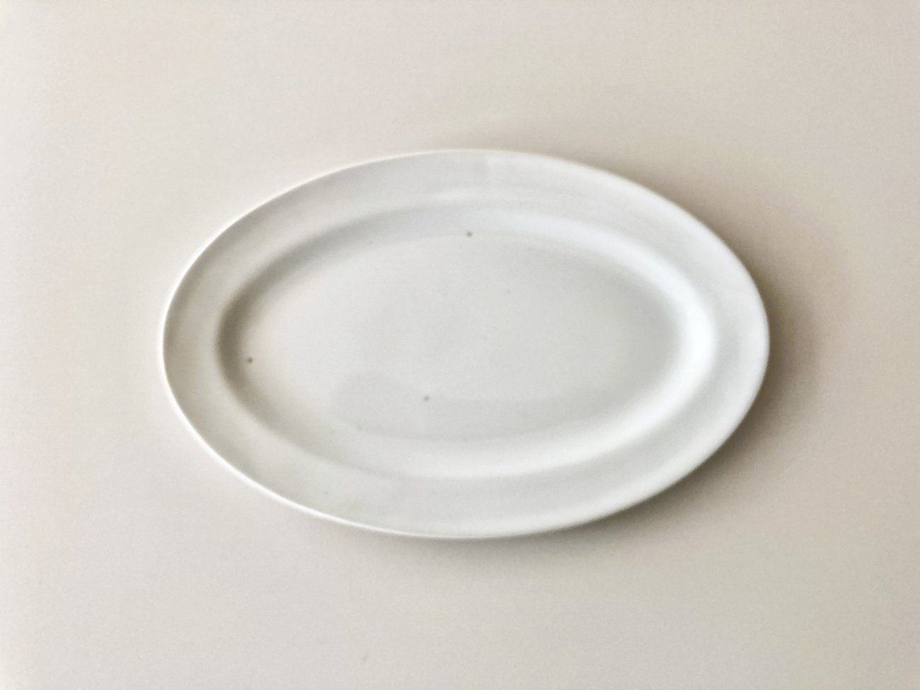 オーバル皿中 白 Oval plate middle size white