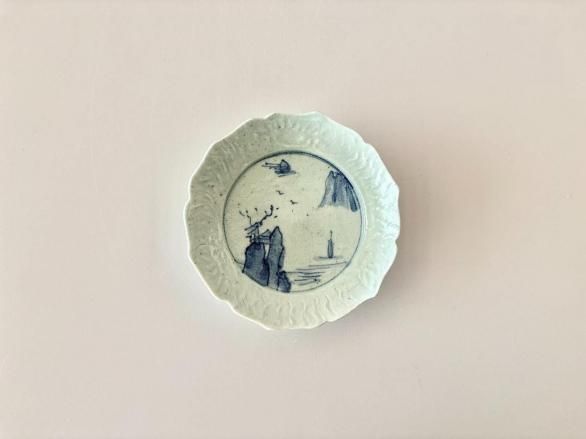 入手困難　新品未使用　吉田崇昭さんの皿 作家 吉田崇昭 染付折紙形小皿 ¥3,080 大人の焼き物