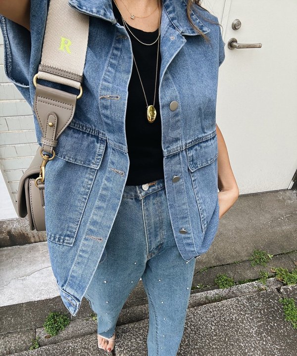 <img class='new_mark_img1' src='https://img.shop-pro.jp/img/new/icons14.gif' style='border:none;display:inline;margin:0px;padding:0px;width:auto;' />4/17 20:00~Denim vest