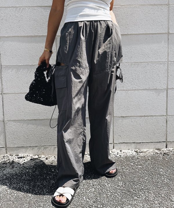 Side cut ribbon pants