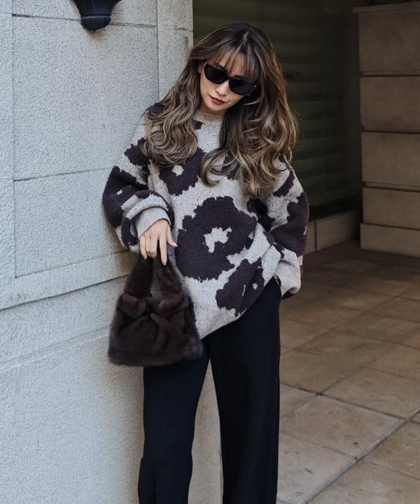 Flower knit tops