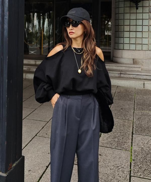 Open shoulder sweat tops