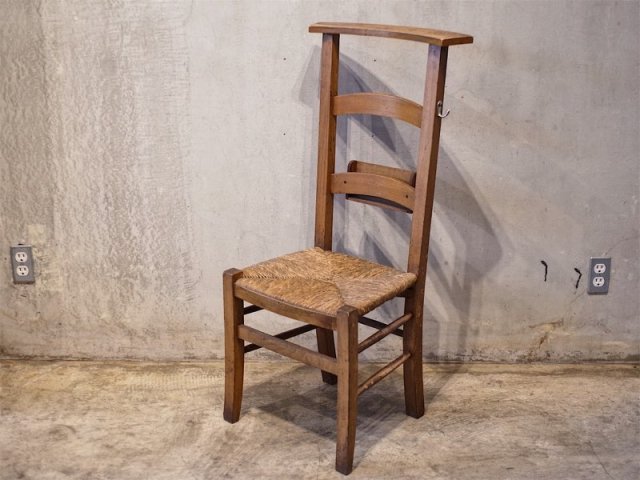 no.22 CHAIR