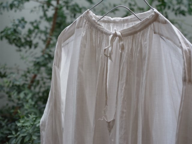 no. 112 BLOUSE 