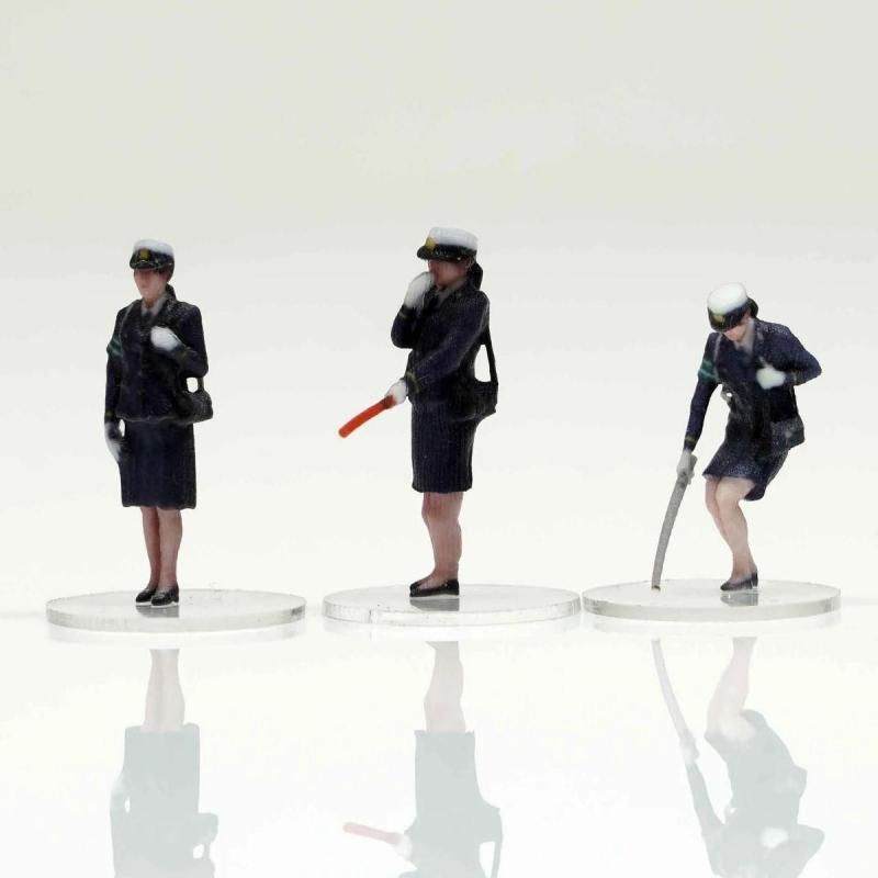 箱庭技研 figreal 1/64 旧警察官002 3体セット - ミニカーshop