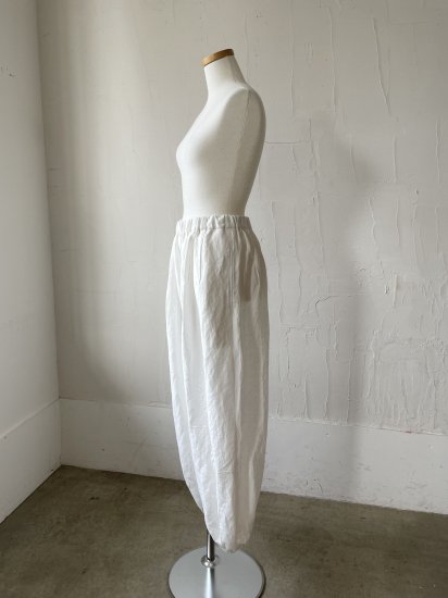 Rayon Linen Tuck&Gather Balloon Pants / White - Oval