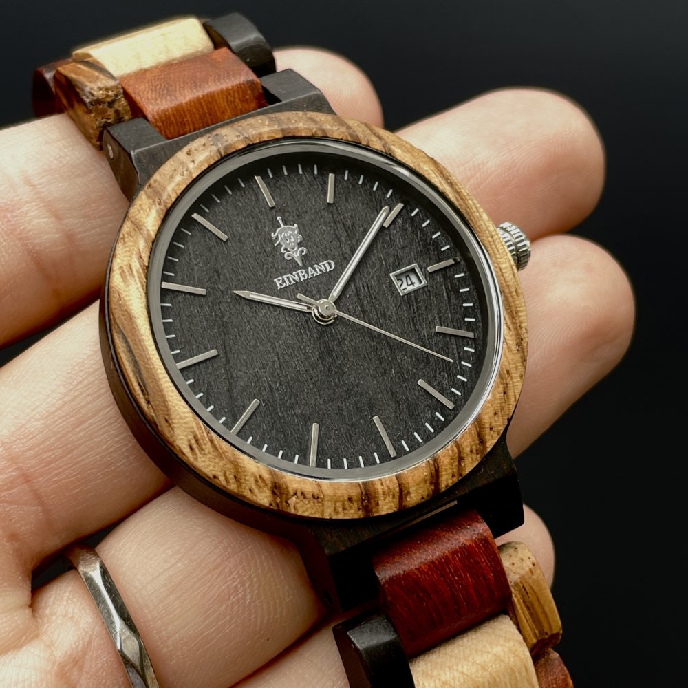 EINBAND自動巻き木製腕時計エボニーウッド マザーオブパール文字盤46mm素材エボニーウッド