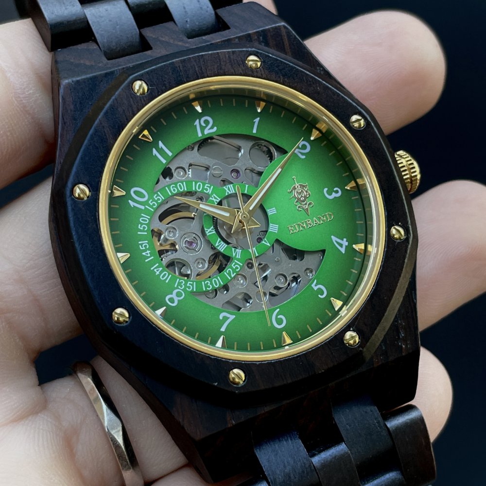 EINBAND Meteor Ebony Wood × Green 46mm  自動巻き木製腕時計