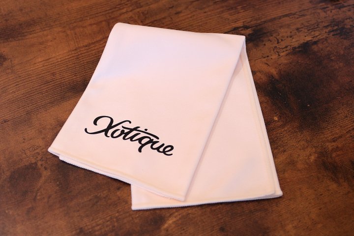 Xotique Logo Microfiber Suede Cloth 【Cream】