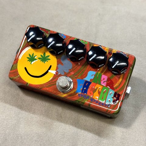 <img class='new_mark_img1' src='https://img.shop-pro.jp/img/new/icons5.gif' style='border:none;display:inline;margin:0px;padding:0px;width:auto;' />Z.VEX Fuzz Factory "Hand Painted" #P110 ֺŹ谷