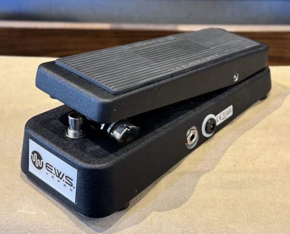 E.W.S / Cry Baby Wah MOD w/DC Jack [date:11.2024]ֺŹ谷