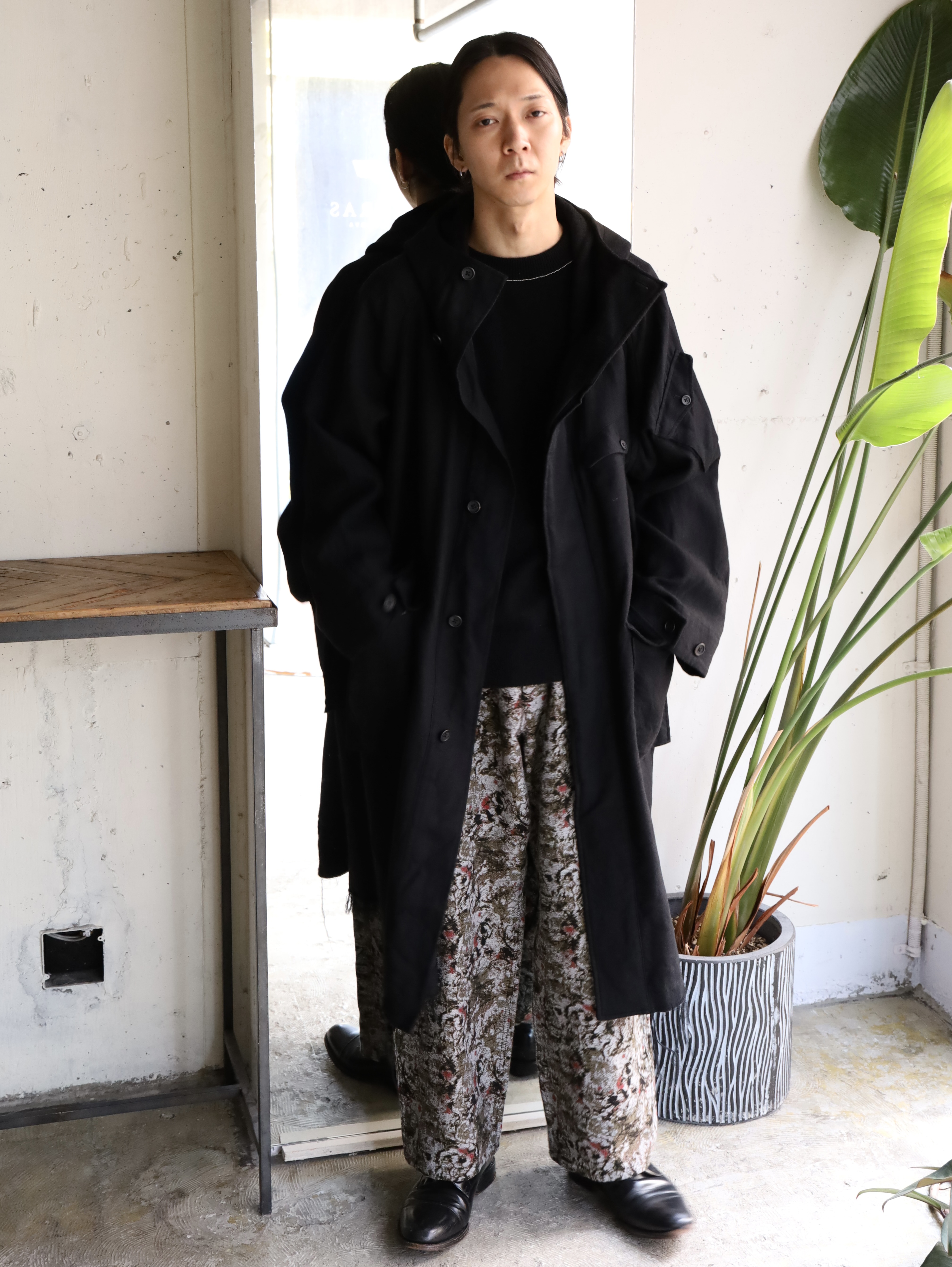 TOHNAI PARKA COAT - BLACK - PURAS