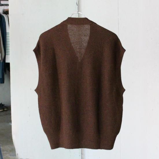 MITTAN 無染色ベビーアルパカベスト - 茶 - PURAS