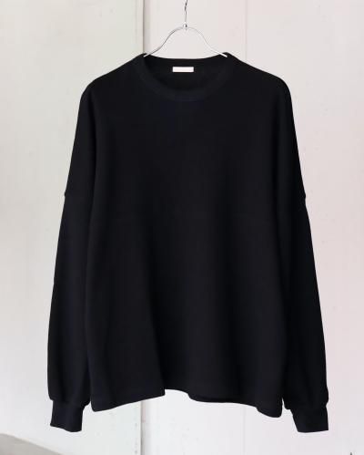 ULTERIOR C/CASH HONEYCOMB FOOTBALL TEE - BLACK - PURAS