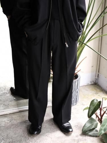 YOKO SAKAMOTO DOUBLE PLEATED TROUSERS - BLACK - PURAS