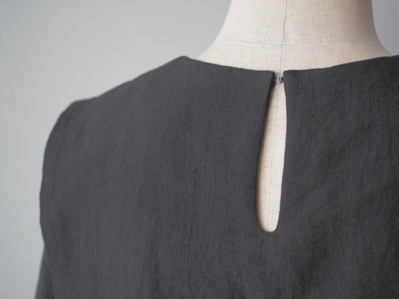 受注アイテム]Linen sailor collar dress/black (2サイズ) - kashuka