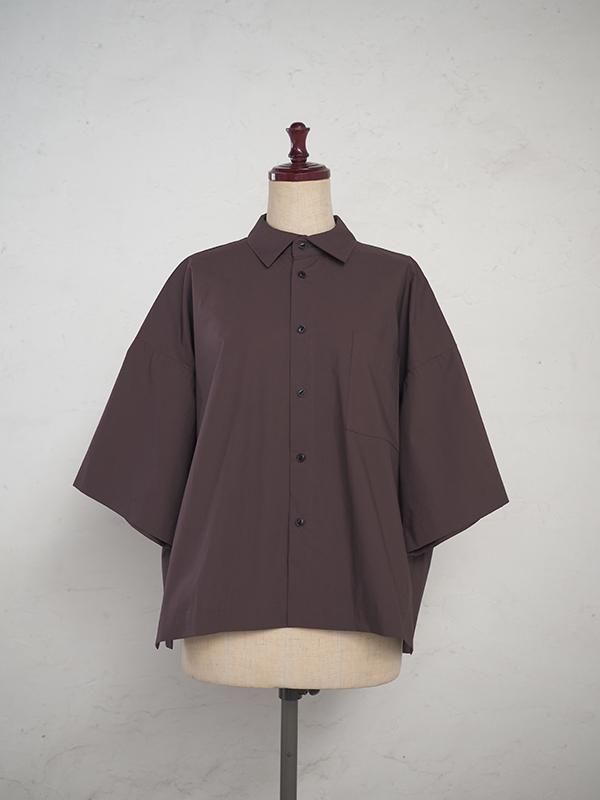 <img class='new_mark_img1' src='https://img.shop-pro.jp/img/new/icons23.gif' style='border:none;display:inline;margin:0px;padding:0px;width:auto;' />[sample sale]30%off Half sleeve shirt