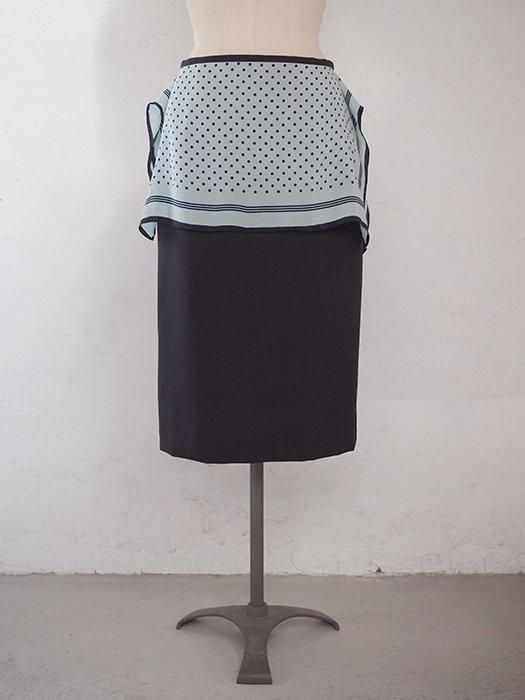 [¨Ǽ]Semi-tight middle skirt with scarfnavy dot