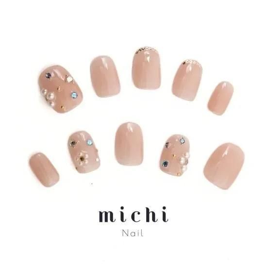 保存版】『ネイルチップサイズ』の選び方や合わせ方、爪の測り方を形別