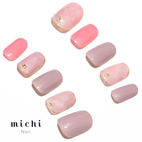 スモーキーカラーのニュアンスネイル- ネイルチップ(つけ爪)専門店