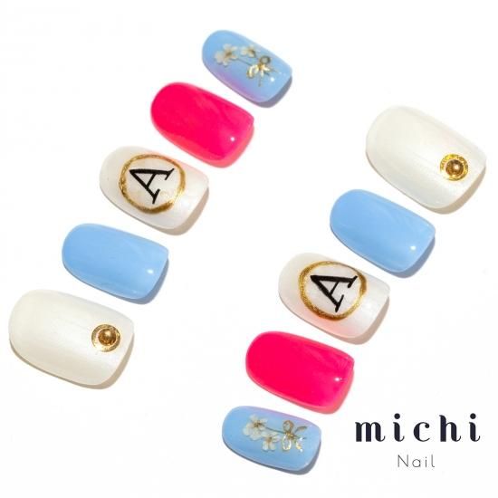 あなただけのイニシャルネイル- ネイルチップ(つけ爪)専門店ミチネイル
