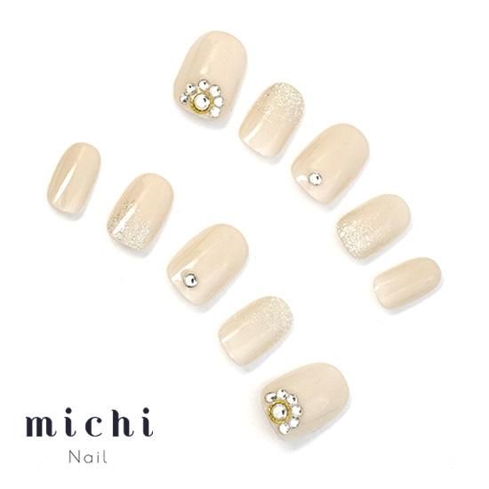 ミルキーベージュのシンプルネイル- ネイルチップ専門店ミチネイル