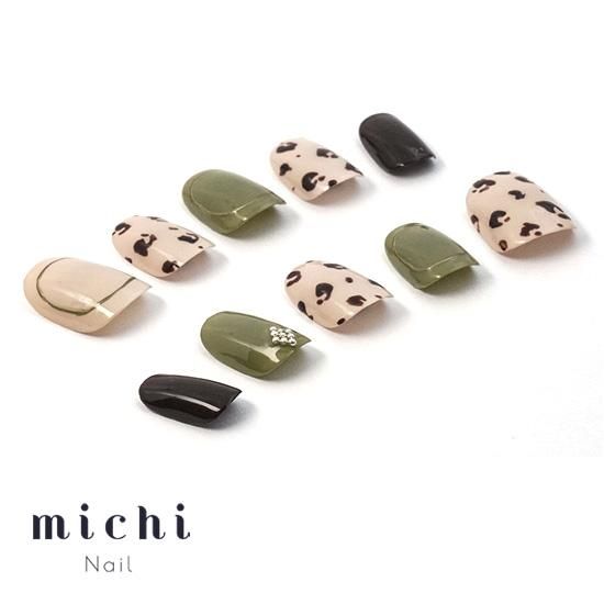 ヒョウ柄メタリックリングネイル- ネイルチップ専門店ミチネイル