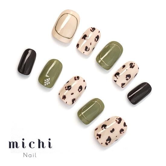 ヒョウ柄メタリックリングネイル - ネイルチップ専門店ミチネイル