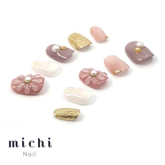ぷっくりフラワーのニュアンスネイル- ネイルチップ専門店ミチネイル