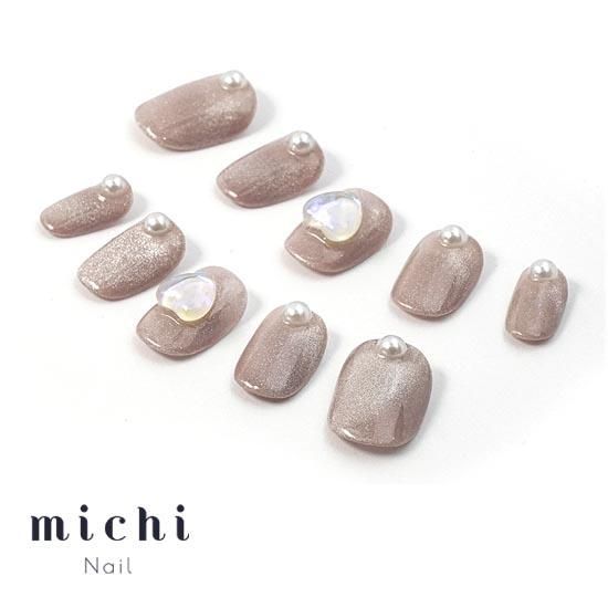 ベージュマグネットハートパールネイル- ネイルチップ専門店
