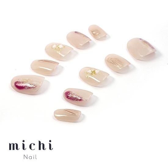 ふんわりピンクのニュアンスネイル- ネイルチップ専門店ミチネイル