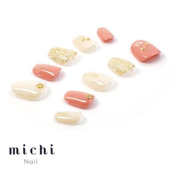 パールのフラワーネイル- ネイルチップ専門店ミチネイル