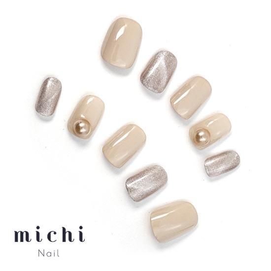 ピンクベージュのシンプルマグネットネイル- ネイルチップ専門店