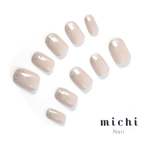 シンプルなオーロララメグラデーションネイル- ネイルチップ専門店