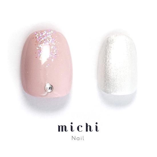 ピンクベージュの上品ガーリーネイル- ネイルチップ専門店ミチネイル